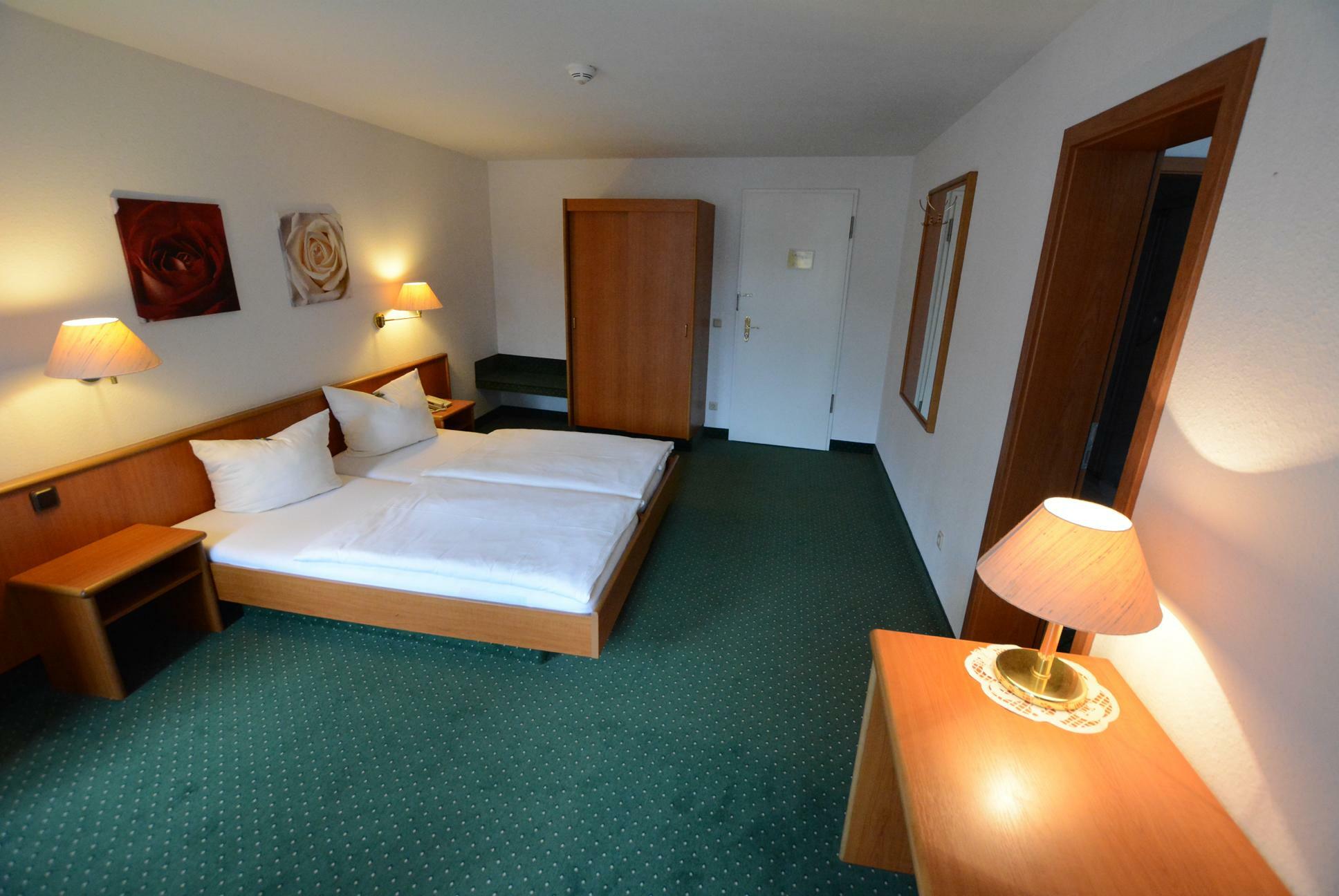 Hotel Evabrunnen Bischofswerda Bagian luar foto